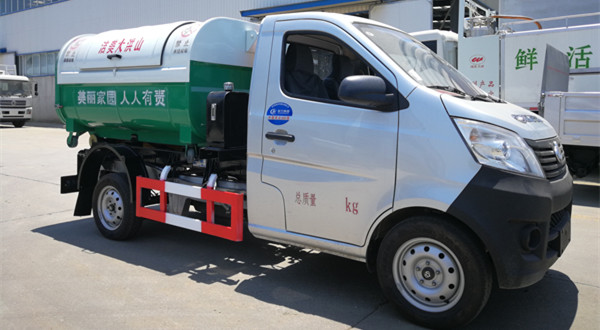 �¿��L(zh��ng)��3����������܇(ch��)